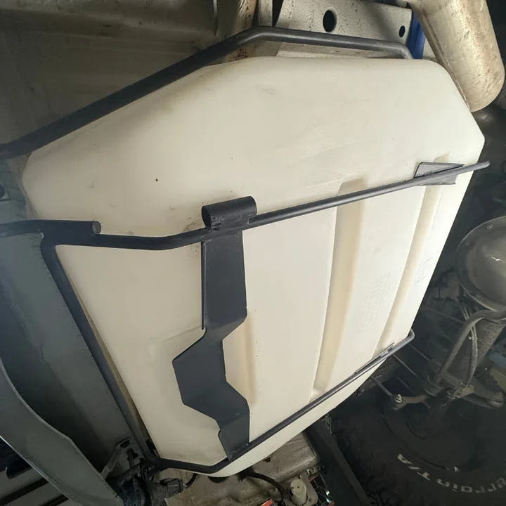 28-Gallon Spare Tire Water Tank (SP-ST-28) - AVC RIG