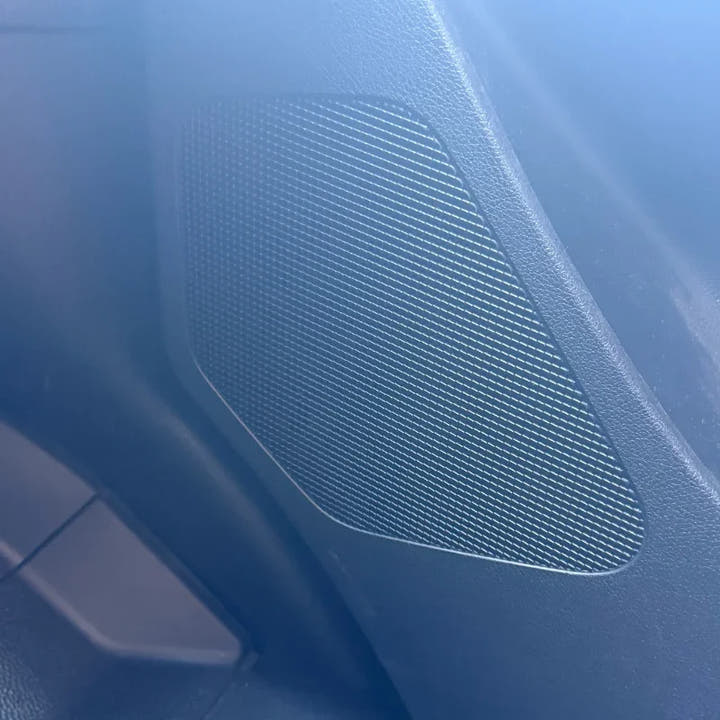 ETON Front &amp; Center Sound Upgrade for Sprinter VS30 - AVC RIG