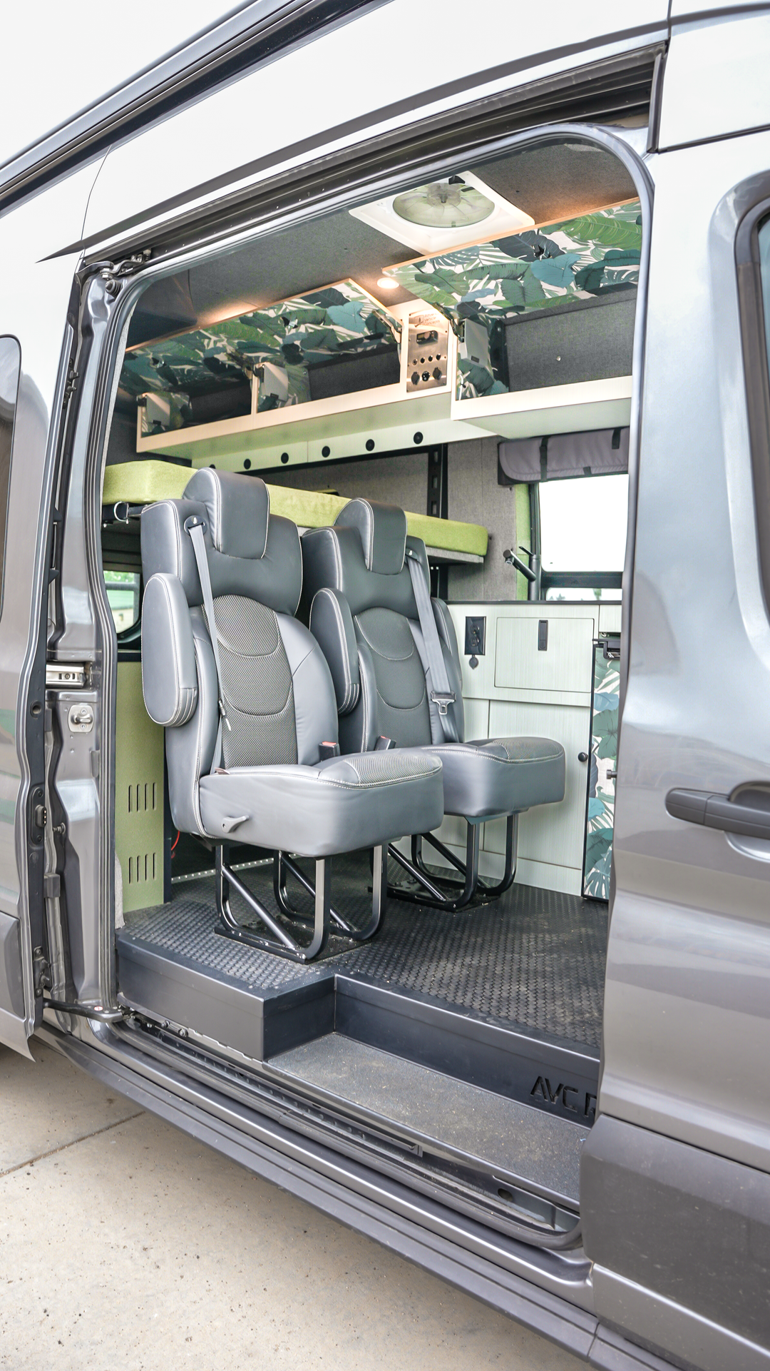 Gear Hauler van build by AVC RIG - photo 1