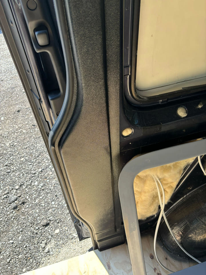 Mercedes Sprinter C-Pillar Trim Kit - AVC RIG