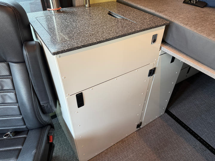 Aluminum Sink Cabinet - AVC RIG