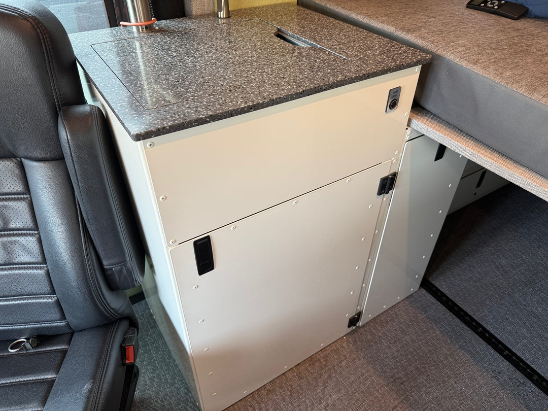 Aluminum Sink Cabinet