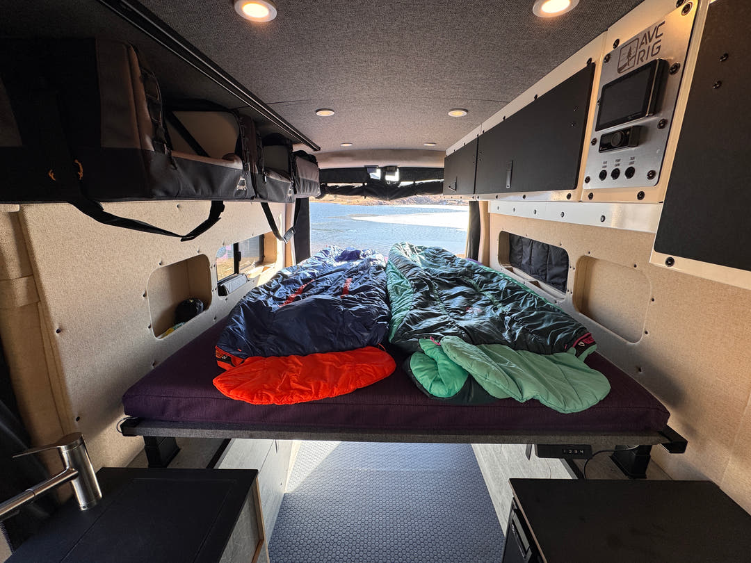 Crew Hauler van build by AVC RIG - photo 5239