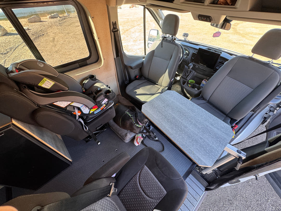 Crew Hauler van build by AVC RIG - photo 5253
