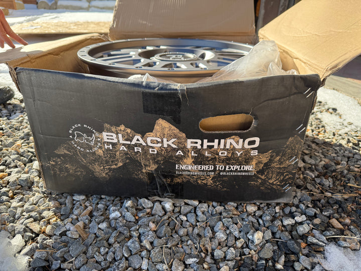 Black Rhino Yellowstone 17x8 Wheels