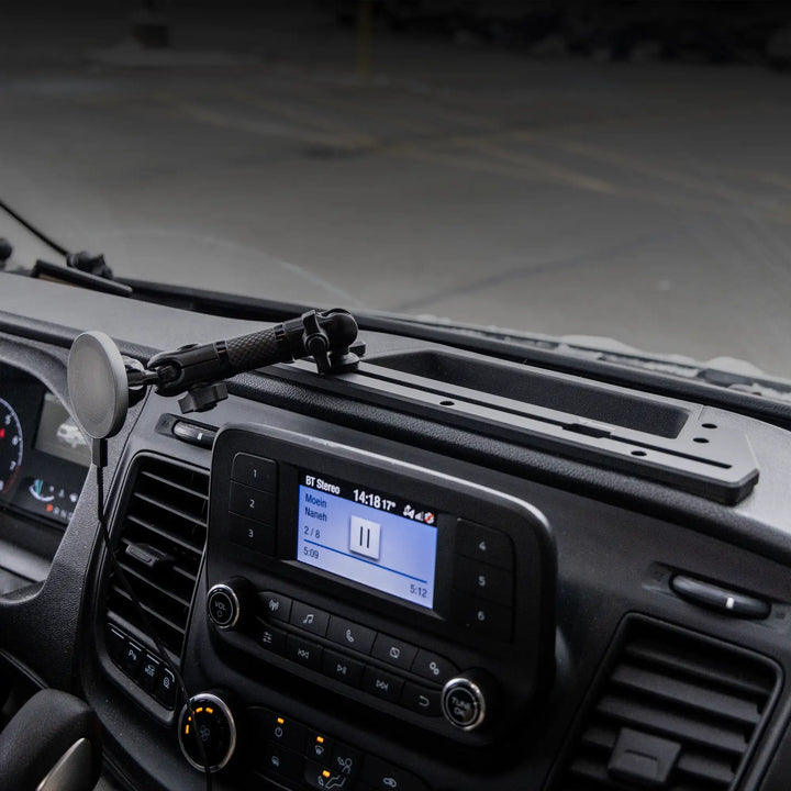 TRAXX™ - Slim Track Dash Bracket With MagSafe Charging Phone Mount | 2020-2025 Ford Transit (Not Compatible With Transit Connect)