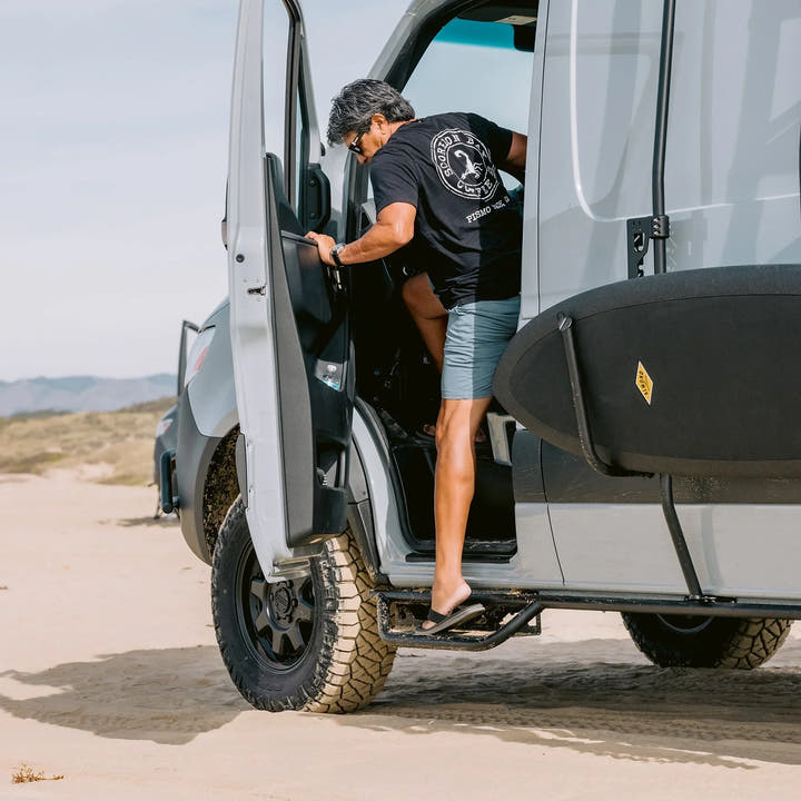 Sprinter Side Steps - AVC RIG