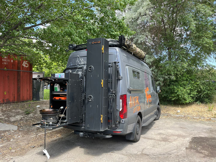 Avatar Massif – Van Rear Door Storage Mounting System - AVC RIG