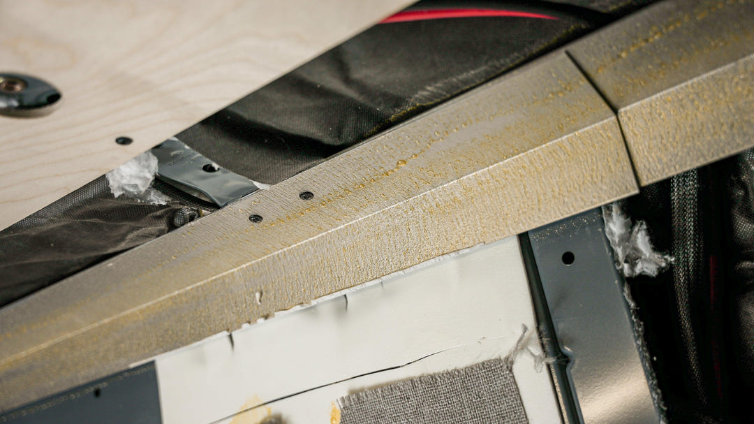 Wall To Ceiling Supports - AVC RIG